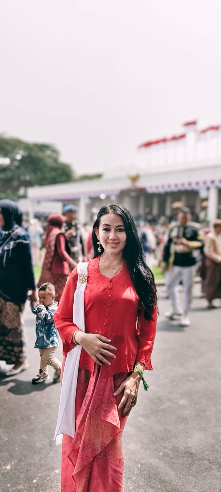 Sekretaris PWDPI DPW DKI Putri NefertitiI Hadiri Upacara  Hut Kemerdekaan RI Ke-81 DI Istana Negara